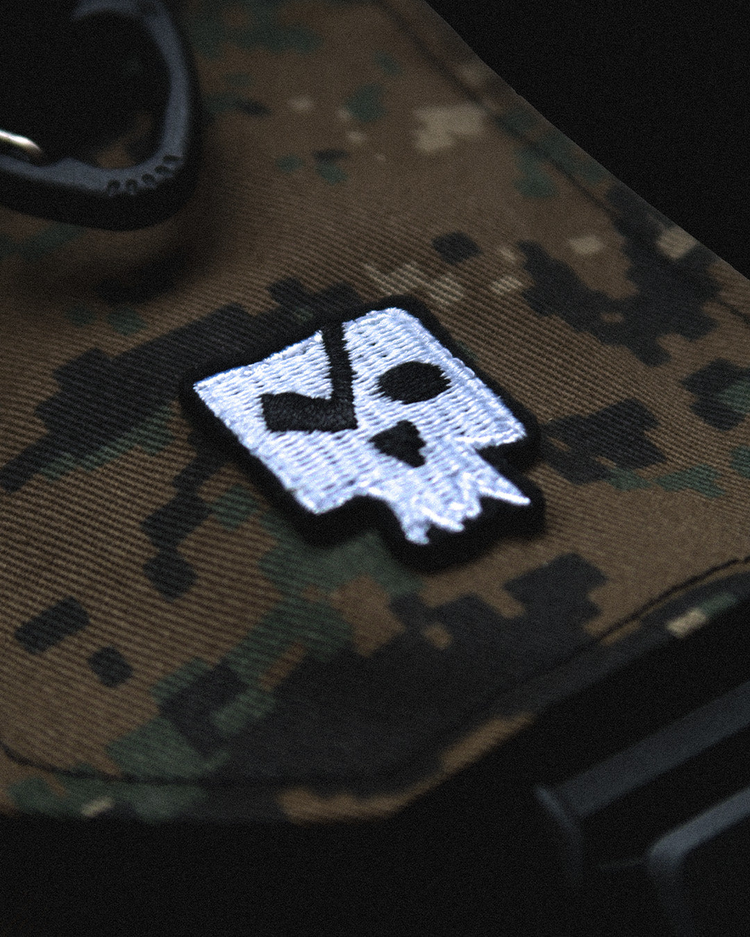 PIXEL CAMO RANGE FINDER POUCH